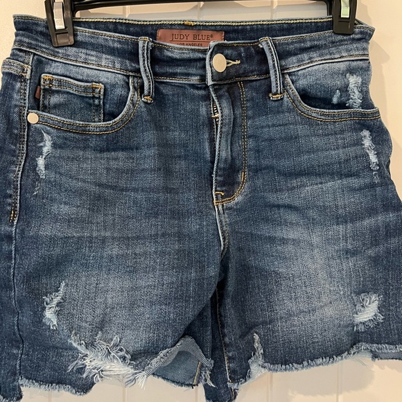 Judy Blue Women's Distressed Denim Shorts - Blue size S - Picture 1 of 3